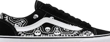 OLD SKOOL BANDANA TOPGRADE SHOES UNISEX SIZES(OS-BAN)