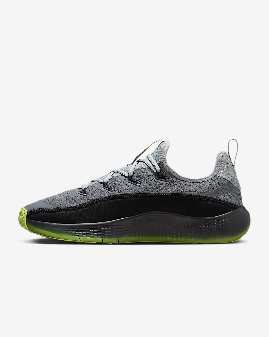 LEBRON TR1 SMOKE GREY/VOLT (LEB TR1 GBG)