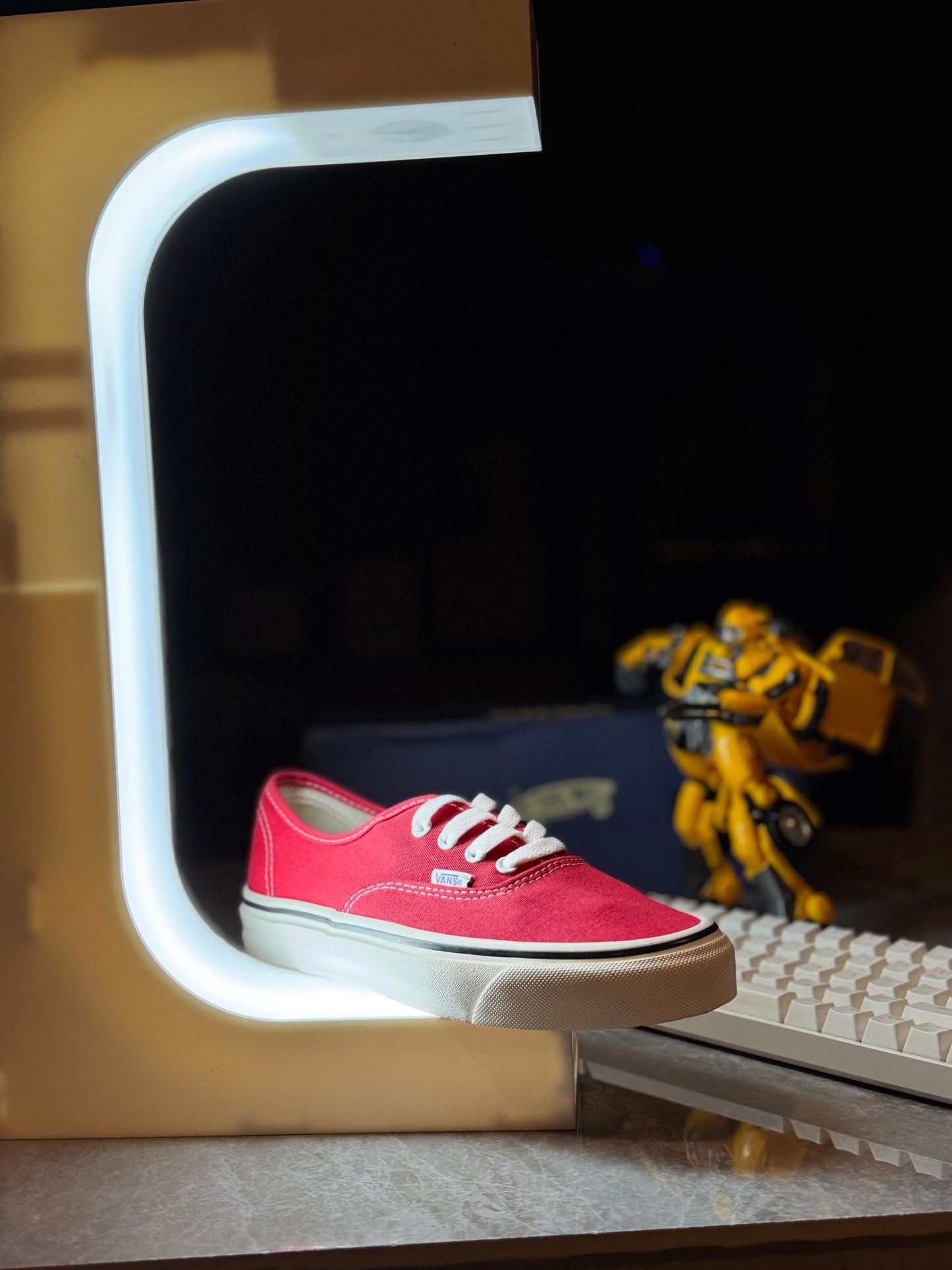 VANS VAULT RED WHITE 2 (V-RW2)