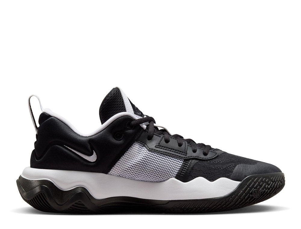 GIANNIS IMMORTALITY 3 BLACK WHITE