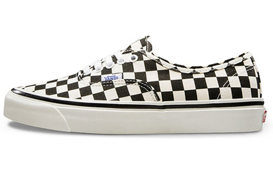 BLACK CREAM CHECKBOARD TOPGRADE MEN SIZES (BCCB)