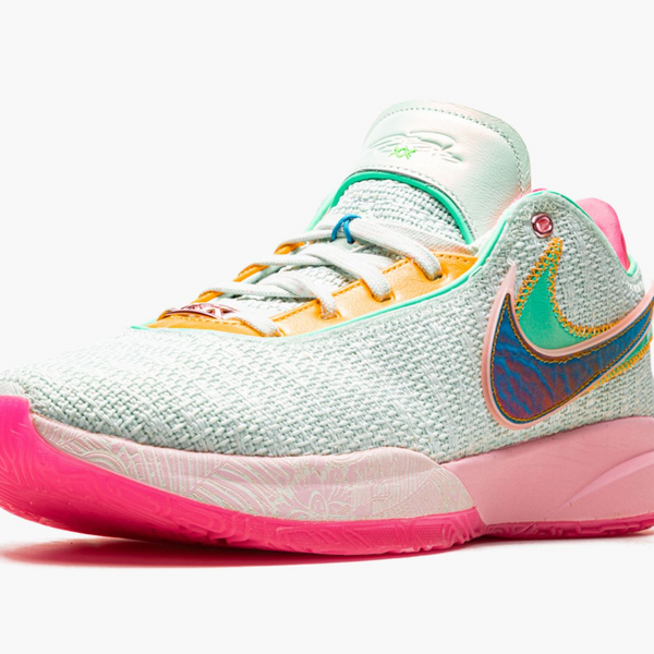 LEBRON 20 TIME MACHINE (LEB 20 TM)
