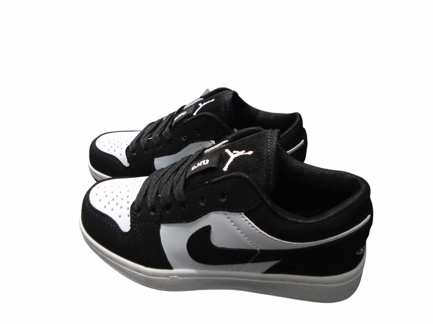 KIDS JORDAN 1 BLACK WHITE (K-J1 BW)