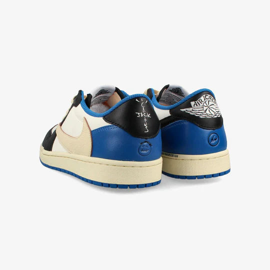 JORDAN 1 TRAVIS SCOTT x FRAGMENT