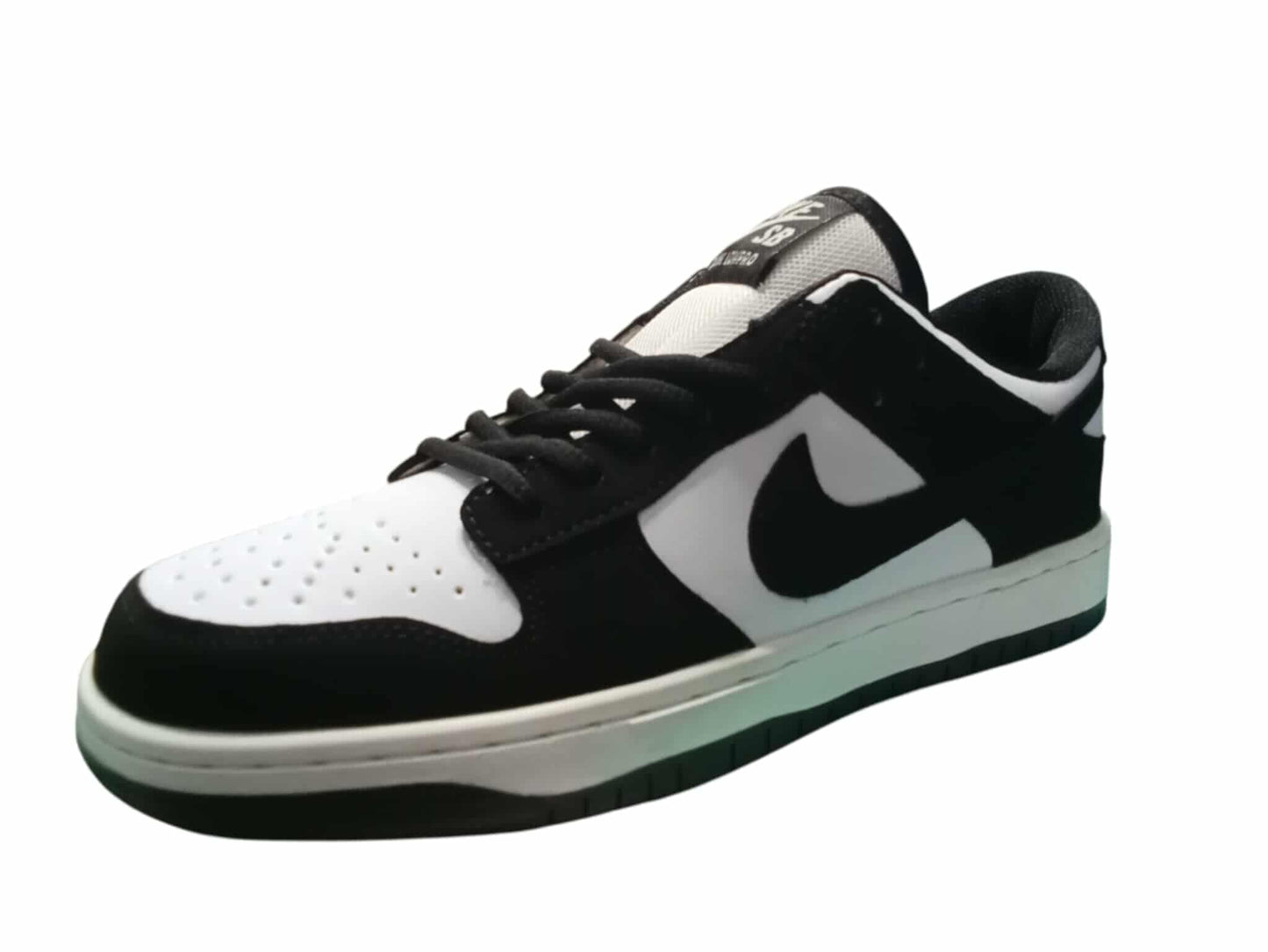 HQ SB DUNK BLACK WHITE (HQ DUNK BW)